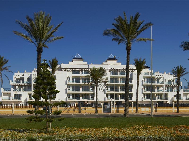 Pierre & Almeria Apartament